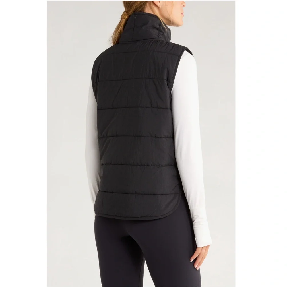 Zella Packable Black Quilted Vest New! - Picture 4 of 14